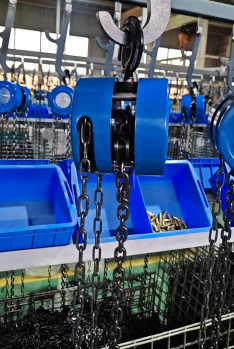 离心泵安装中冠航手拉葫芦重要的辅助起重工具